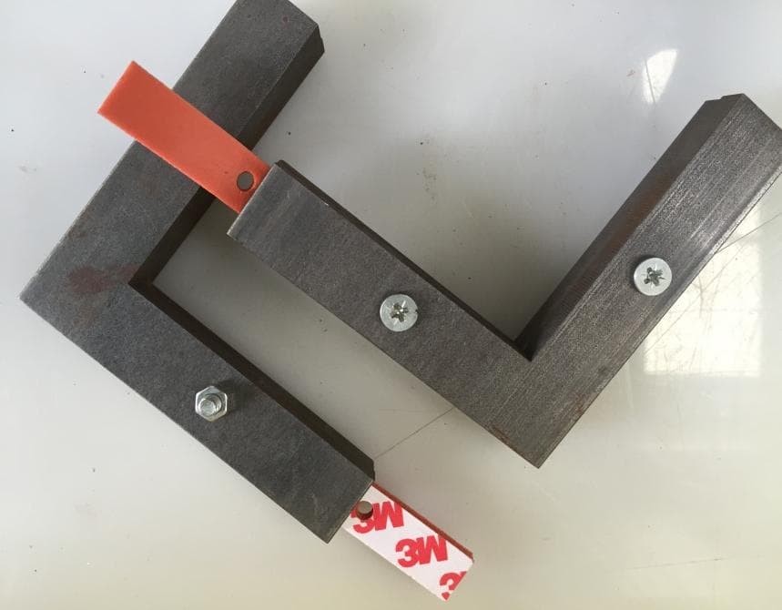 Sealing and cushioning material sample